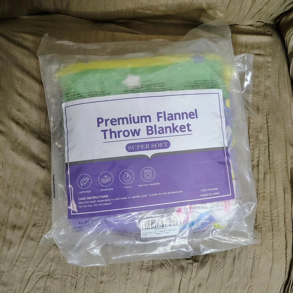Girls Premium Flannel Throw Blanket Colorful Unicorn Glow-in-the-Dark